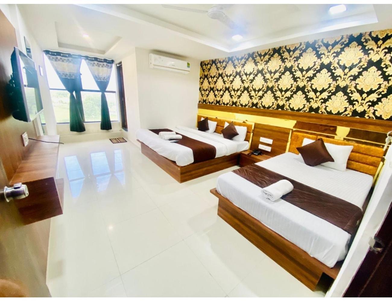 Hotel Paradise, Naroda Ахмедабад Екстер'єр фото